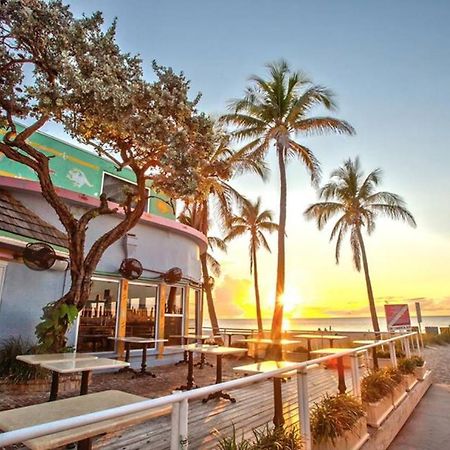 Апартаменты Luxury Private Beach Water-Side Ocean Baby Escape!! Помпано Бич Экстерьер фото